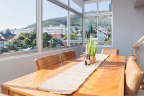 Heylon Court Sea Point Family Retreat